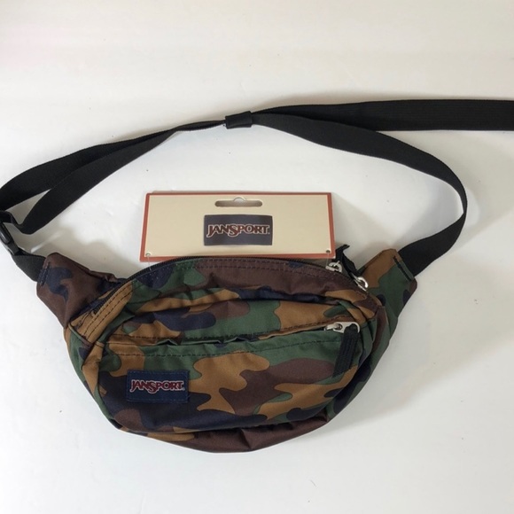 Jansport Handbags - Jansport Camo Fifth Avenue Fanny Pack NWT - B